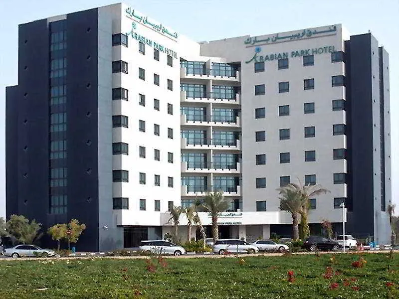 Arabian Park Dubai, An Edge By Rotana Hotel  דובאי